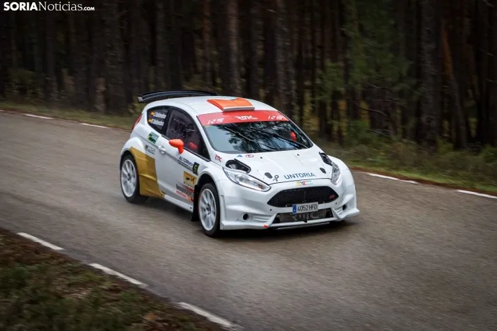Fotos: El Rally Sprint-Canicosa regresa al asfalto de Navaleno