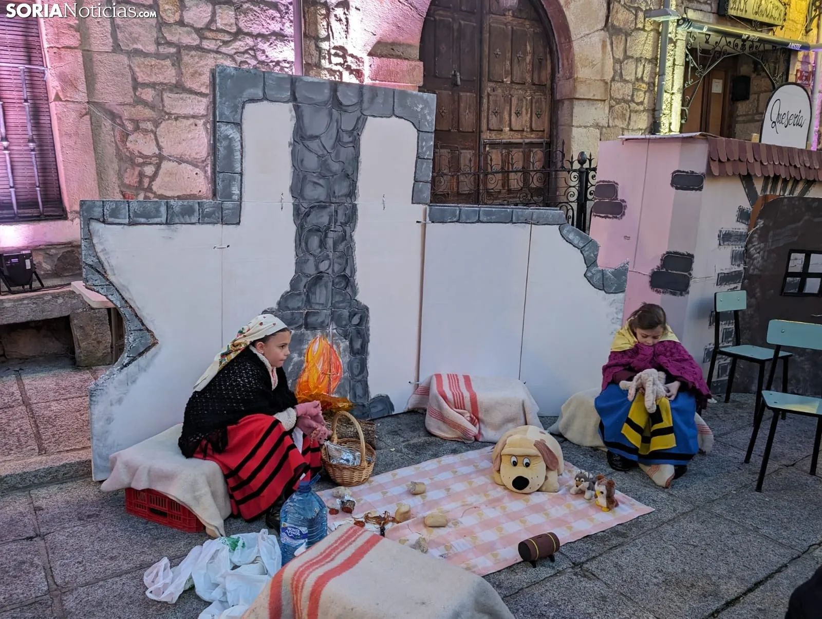 Foto 11 - Vinuesa retrocede varios siglos para celebrar su Bel&eacute;n Viviente