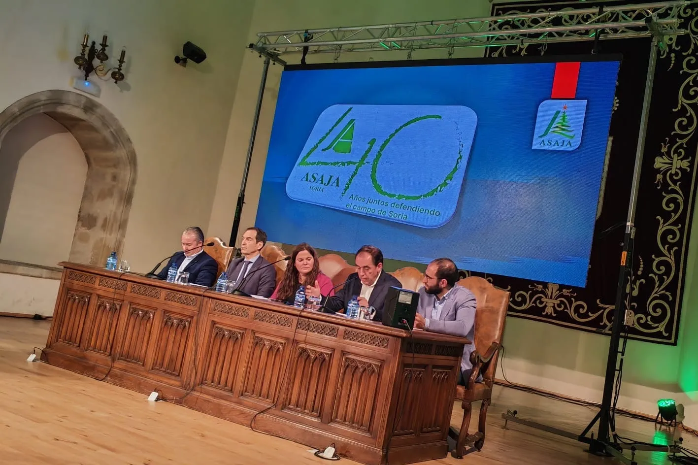 Foto 2 - ASAJA Soria entrega sus premios Espiga y Tiz&oacute;n
