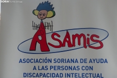 Una imagen de la jornada en el mercado municipal. /PC