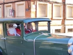 Foto 7 - Navidad y coches antiguos, s&iacute;ntoma de felicidad