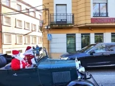 Foto 3 - Navidad y coches antiguos, s&iacute;ntoma de felicidad