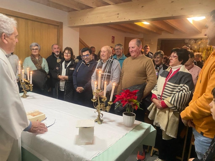 Verguizas celebra el 102 cumpleaños del pastor trashumante Francisco Ruiz