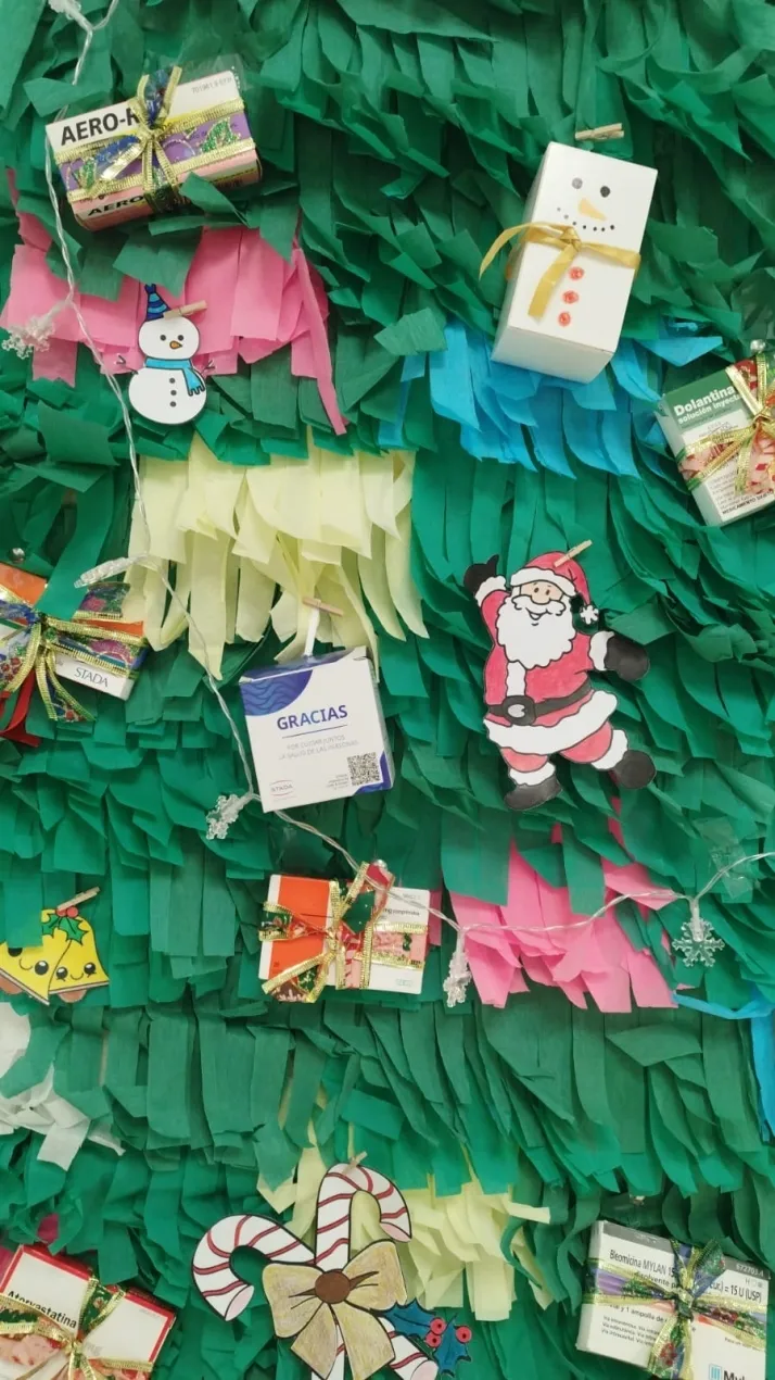 Al detalle; la divertida y tem&aacute;tica decoraci&oacute;n navide&ntilde;a del Hospital de Soria