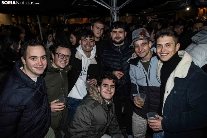 Fotos: Soria, entera, brinda por un buen 2024 en la Champanada de Nochevieja