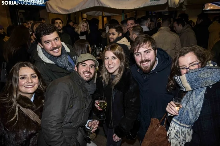 Fotos: Soria, entera, brinda por un buen 2024 en la Champanada de Nochevieja