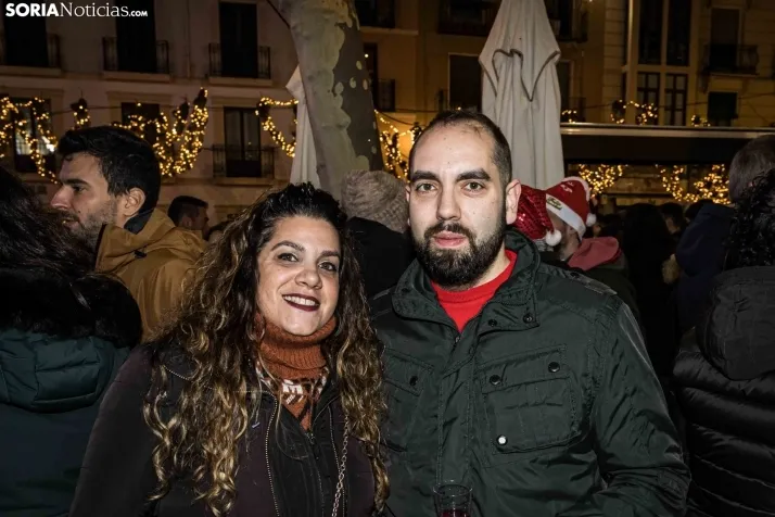 Fotos: Soria, entera, brinda por un buen 2024 en la Champanada de Nochevieja
