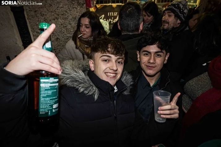 Fotos: Soria, entera, brinda por un buen 2024 en la Champanada de Nochevieja