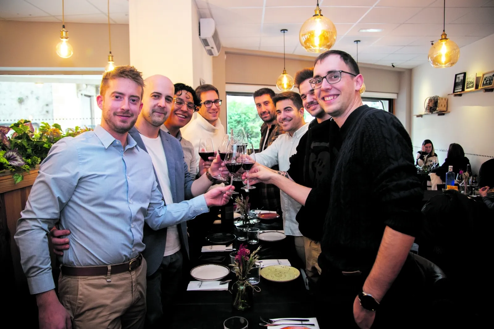 Brindis en la comida de Navidad.