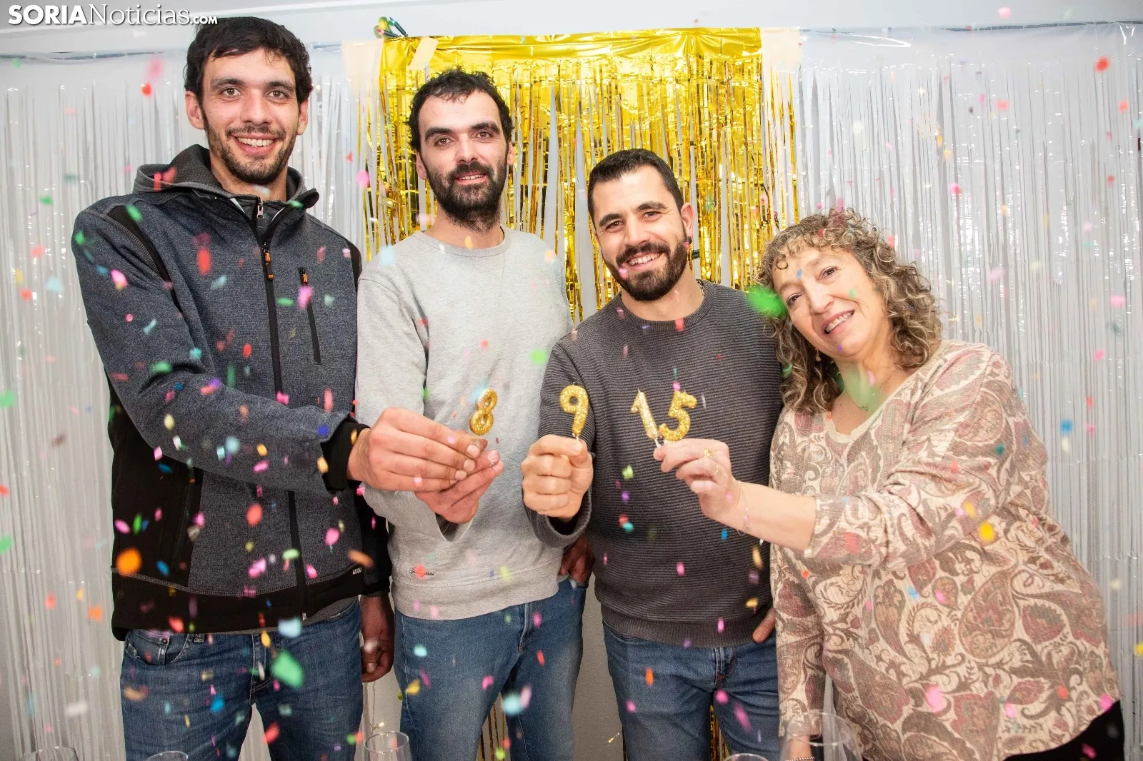 Fiesta sorpresa del 'Club de los bisiestos' de Soria Noticias. /MARIA FERRER