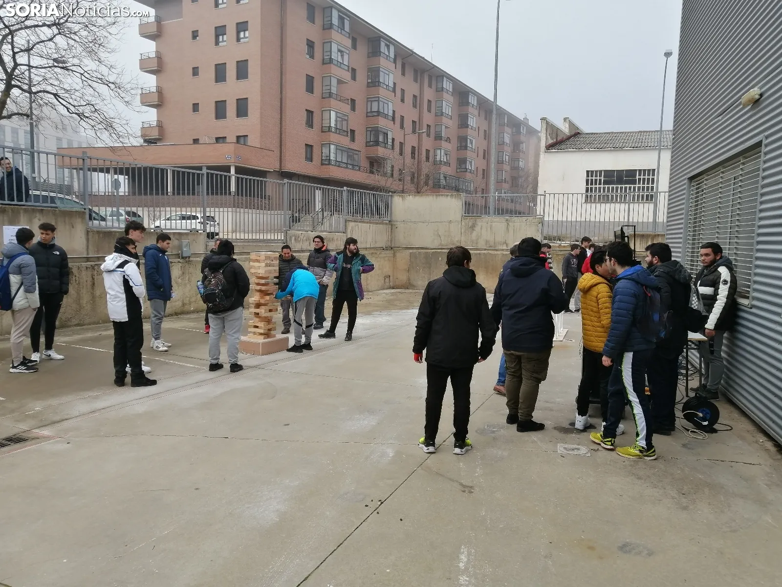 Foto 9 - El CIFP Pico Frentes celebra San Juan Bosco con una gymkana 