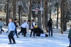 Foto 2 - Jóvenes jugadores del CSB practican el baloncesto sobre la nieve en la Dehesa