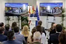 Foto 5 - Ma&ntilde;ueco visita la remodelada estaci&oacute;n de autobuses de Soria