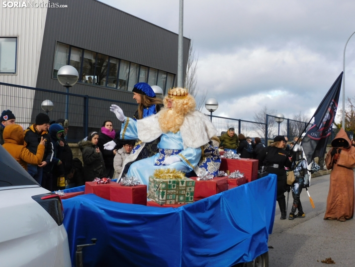 GALER&Iacute;A | La cabalgata de Reyes Magos llevan la ilusi&oacute;n a Aspace