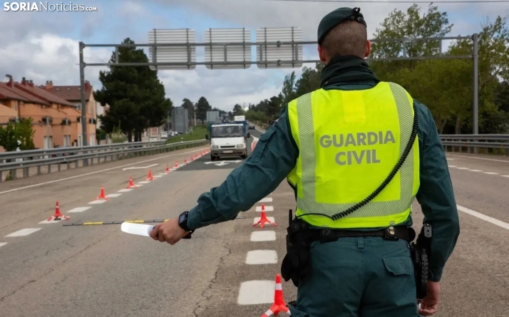 Investigado en Soria por permitir la conducción a su hija de 9 años
