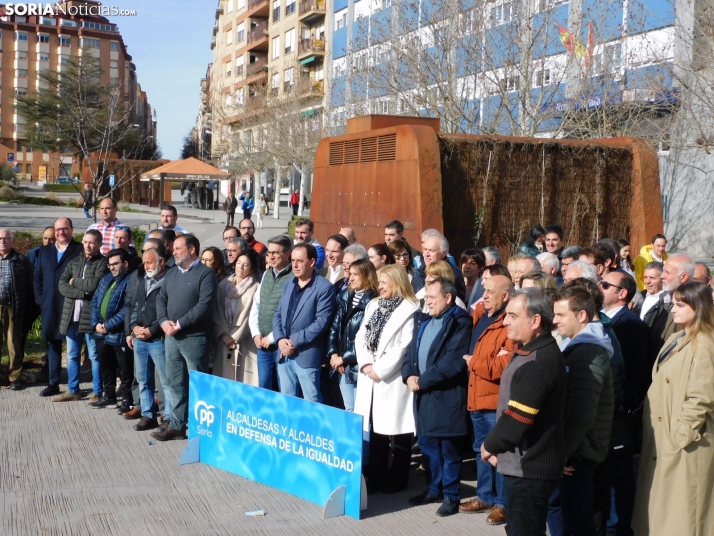 En imágenes: Centenares de alcaldes del PP se reúnen en contra de la amnistía y piden la unidad de España