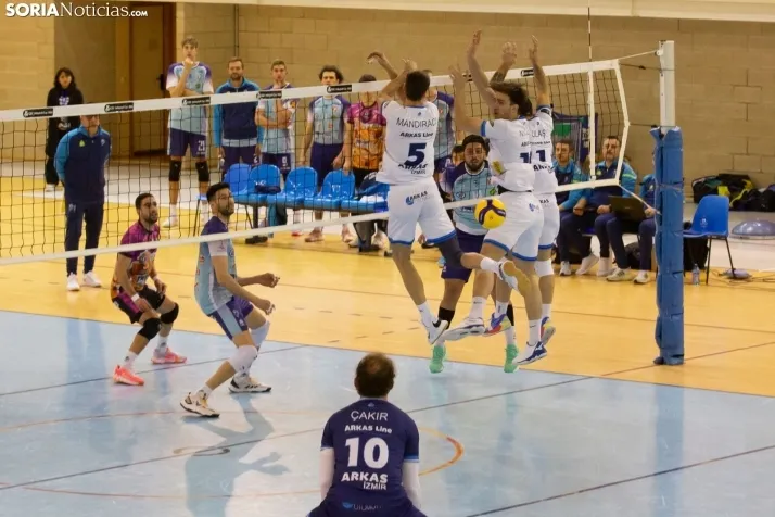Grupo Herce vs Arkas Izmir