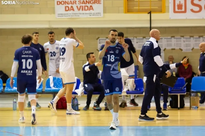 Grupo Herce vs Arkas Izmir