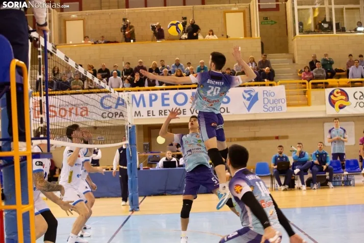 Grupo Herce vs Arkas Izmir