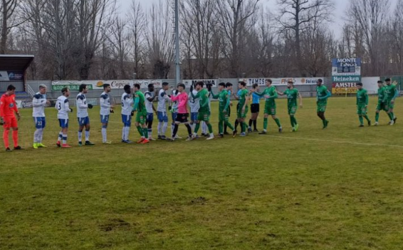 S.D. Almazán 0-3 Astorga: Varapalo que acerca a los adnamantinos a los puestos de descenso
