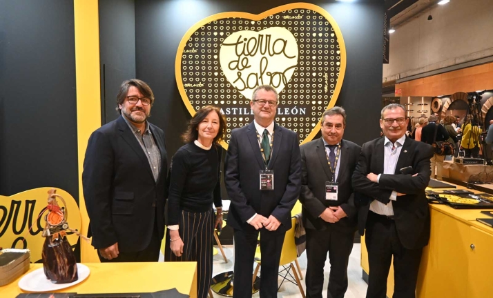 Castilla y León impulsará una nueva estrategia de Tierra de Sabor en 2024, cuando se cumplen 15 años del corazón amarillo