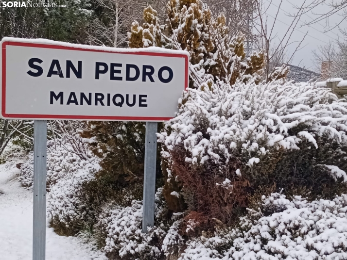 San Pedro Manrique con nieve/ Guillermo Sierra Iglesias.