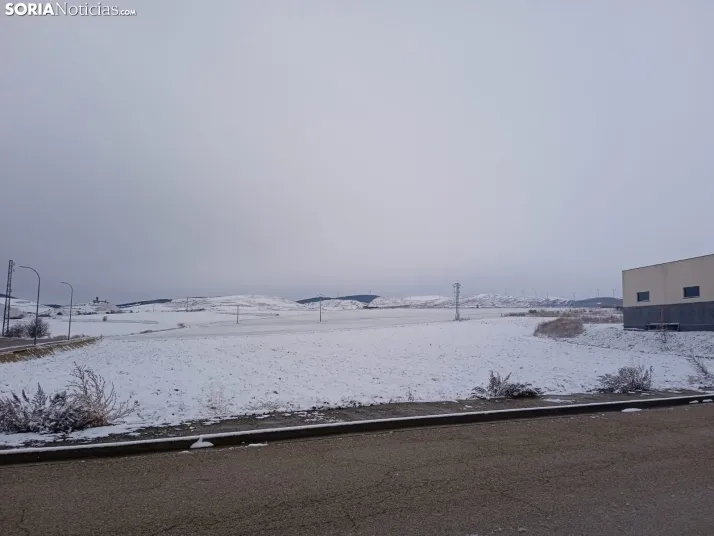 San Pedro Manrique con nieve/ Guillermo Sierra Iglesias.