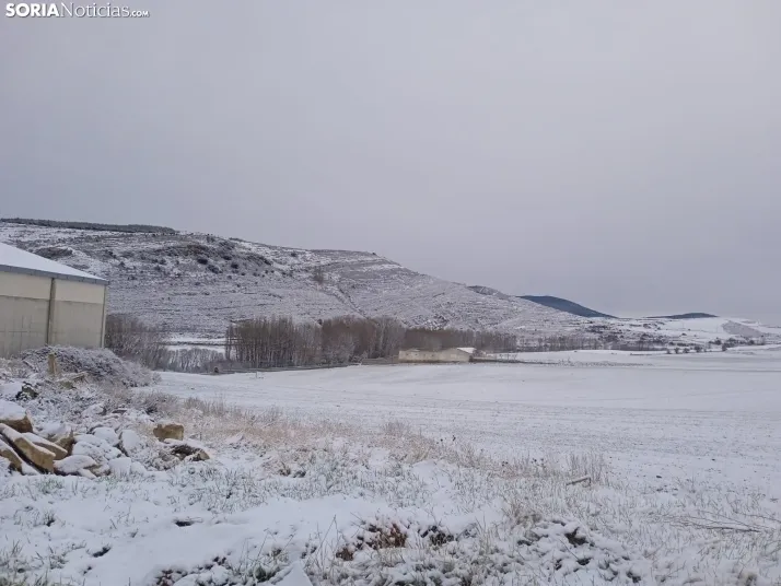 San Pedro Manrique con nieve/ Guillermo Sierra Iglesias.