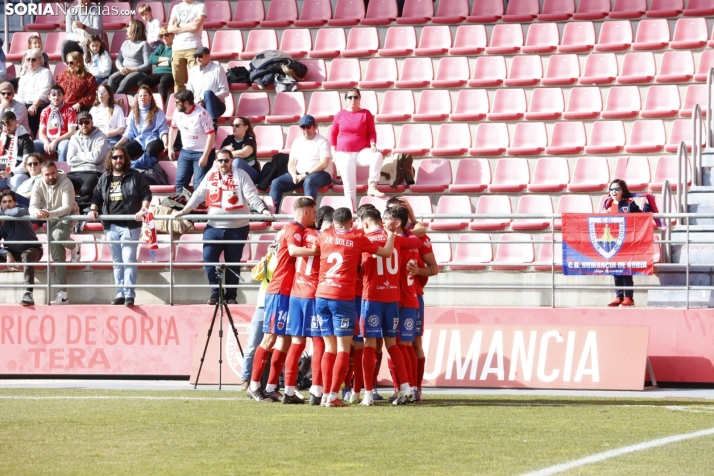 Numancia 2-0 Llerenense: Dos goles de cabeza y vuelta a la senda de la victoria