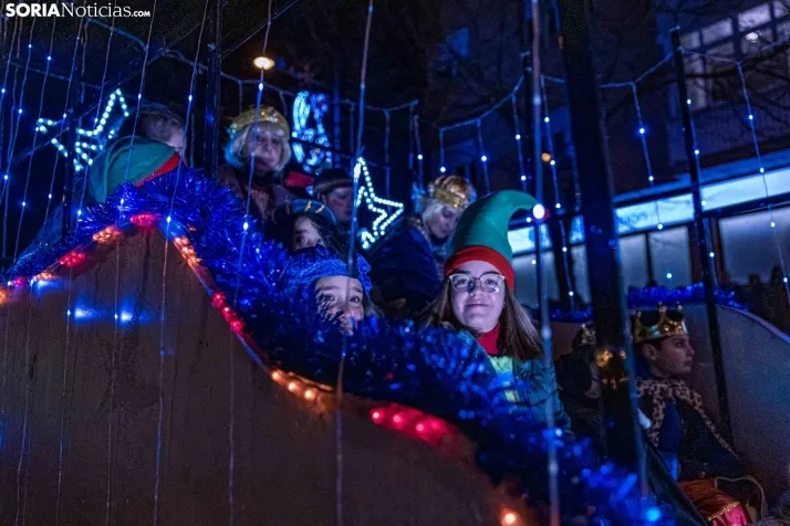 La magia de la cabalgata de los Reyes Magos en Soria capital, en im&aacute;genes