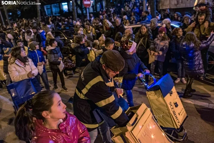 La magia de la cabalgata de los Reyes Magos en Soria capital, en im&aacute;genes