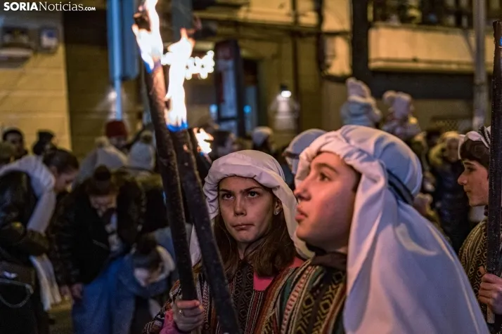La magia de la cabalgata de los Reyes Magos en Soria capital, en im&aacute;genes