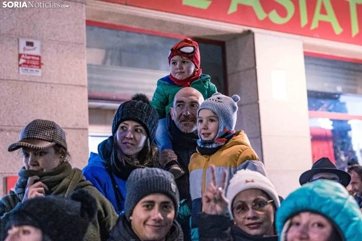 La magia de la cabalgata de los Reyes Magos en Soria capital, en im&aacute;genes