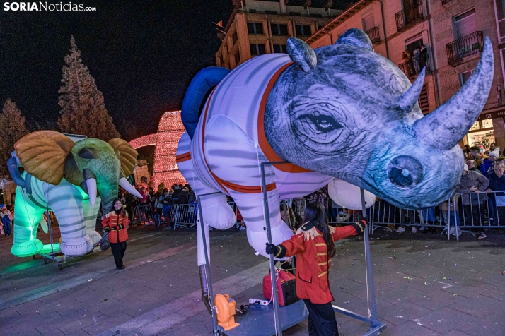 La magia de la cabalgata de los Reyes Magos en Soria capital, en im&aacute;genes