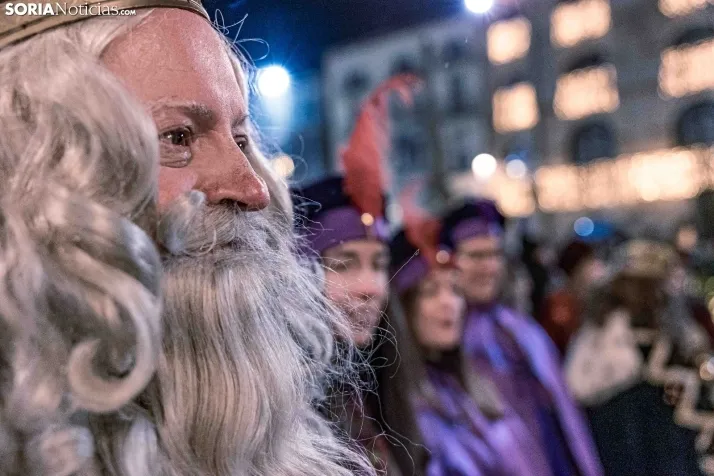 La magia de la cabalgata de los Reyes Magos en Soria capital, en im&aacute;genes