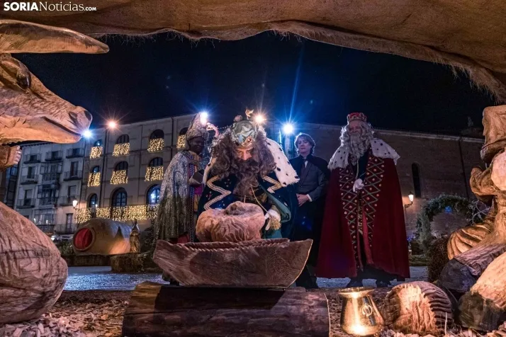 La magia de la cabalgata de los Reyes Magos en Soria capital, en im&aacute;genes