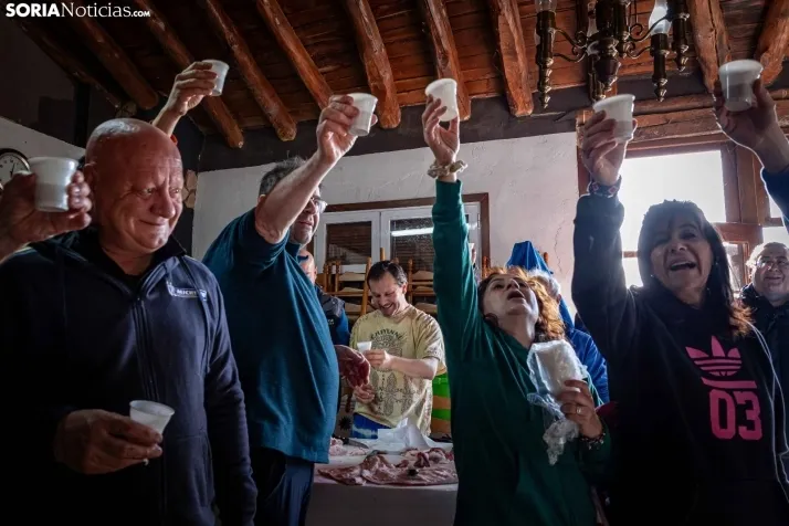 Foto a foto | Este pueblo de Soria pasa de 1 a 150 vecinos gracias al cerdo