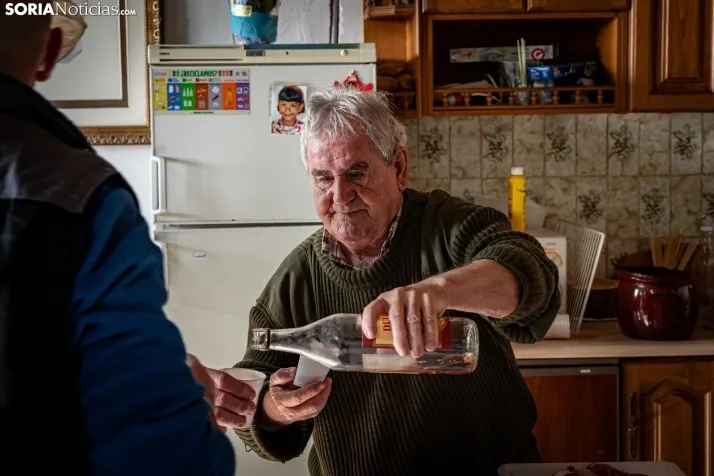 Foto a foto | Este pueblo de Soria pasa de 1 a 150 vecinos gracias al cerdo