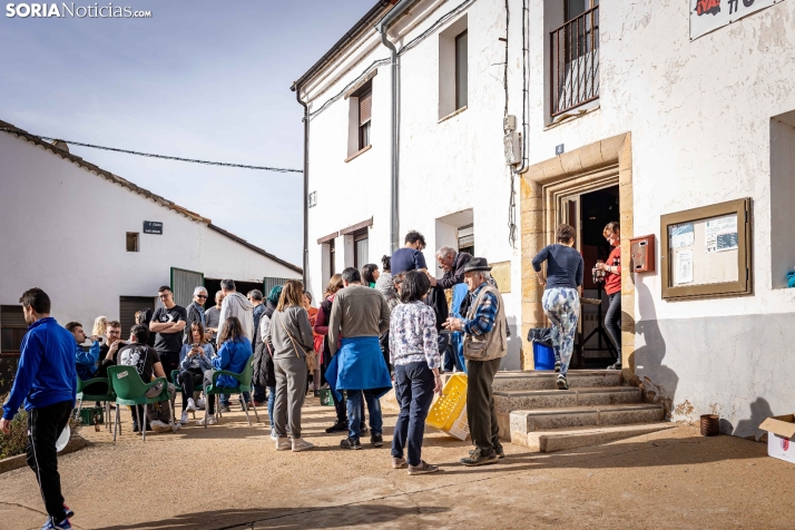Foto a foto | Este pueblo de Soria pasa de 1 a 150 vecinos gracias al cerdo