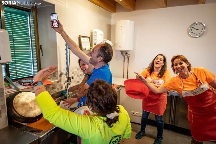 Foto a foto | Este pueblo de Soria pasa de 1 a 150 vecinos gracias al cerdo