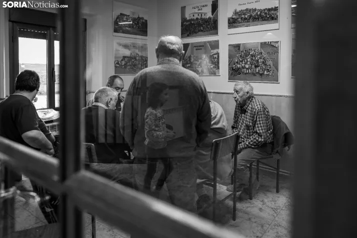 Foto a foto | Este pueblo de Soria pasa de 1 a 150 vecinos gracias al cerdo