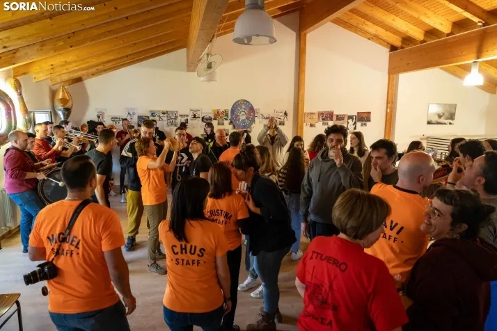 Foto a foto | Este pueblo de Soria pasa de 1 a 150 vecinos gracias al cerdo