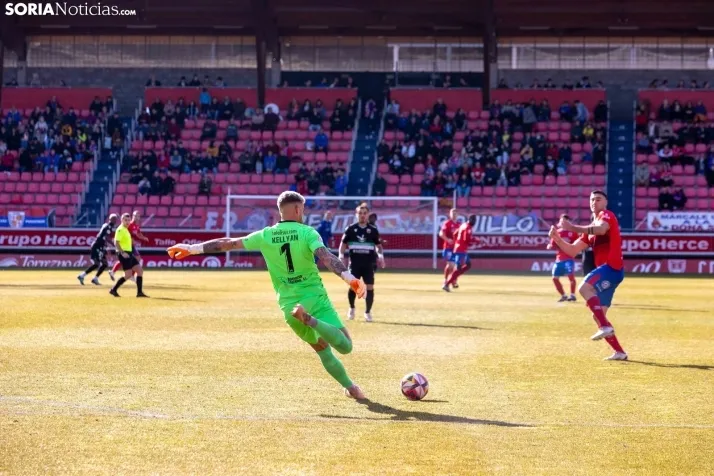 Numancia vs Llerenense./Viksar Fotografia
