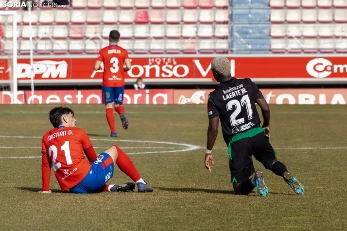 Numancia vs Llerenense./Viksar Fotografia