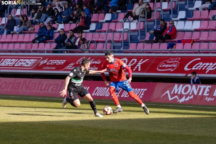Numancia vs Llerenense./Viksar Fotografia
