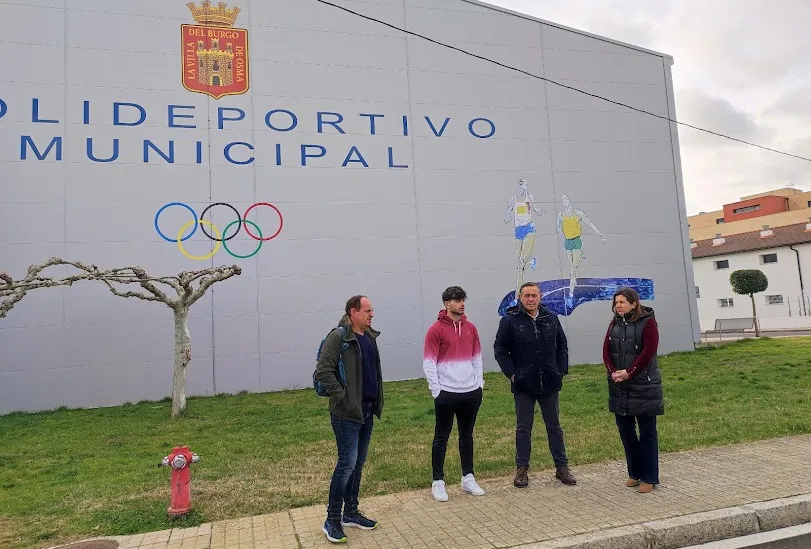 Foto 7 - El Burgo reabrir&aacute; este viernes el polideportivo con una  intensa jornada
