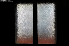 Detalle de los impactos en una de las ventanas. /PC