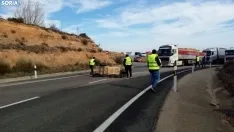 Foto 5 - Cortes de tr&aacute;fico en &Aacute;greda y Almaz&aacute;n por el conflicto agrario