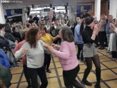 Foto 17 - Cabrejas del Pinar baila la jota y su rueda en Las Candelas y San Blas 2024