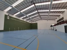 Foto 5 - El Burgo reabrir&aacute; este viernes el polideportivo con una  intensa jornada